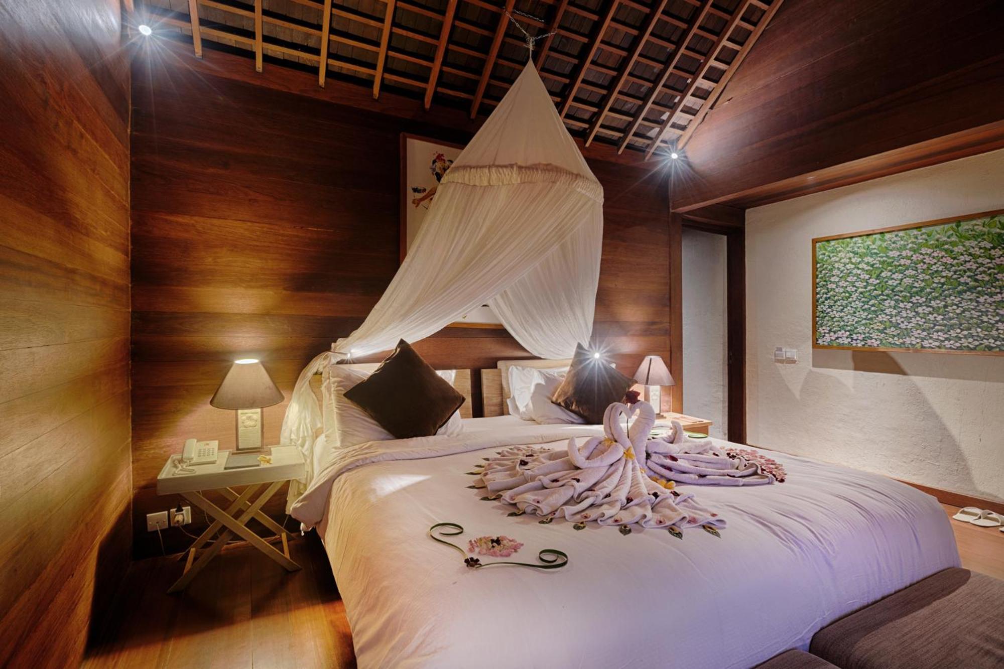 One-Bedroom Private Pool Villa Rice Field View Benefits